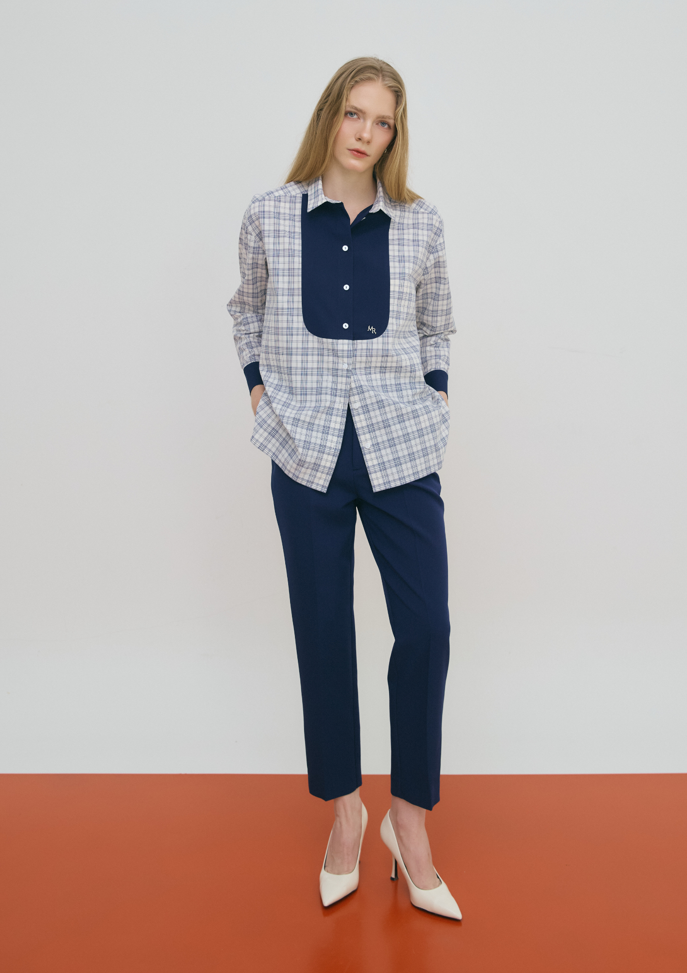 Front Seam Slim Pants